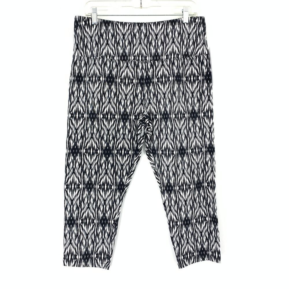 Intro Leggings Womens Large Black White Capri Abstract Geometric Ikat Print Slim